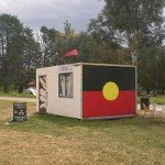 Die Aborigines wollen mit ihrer Tent Embassy der Forderung nach verschiedenen Rechten Nachdruck verleihen.